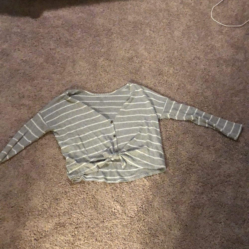 American eagle sweater